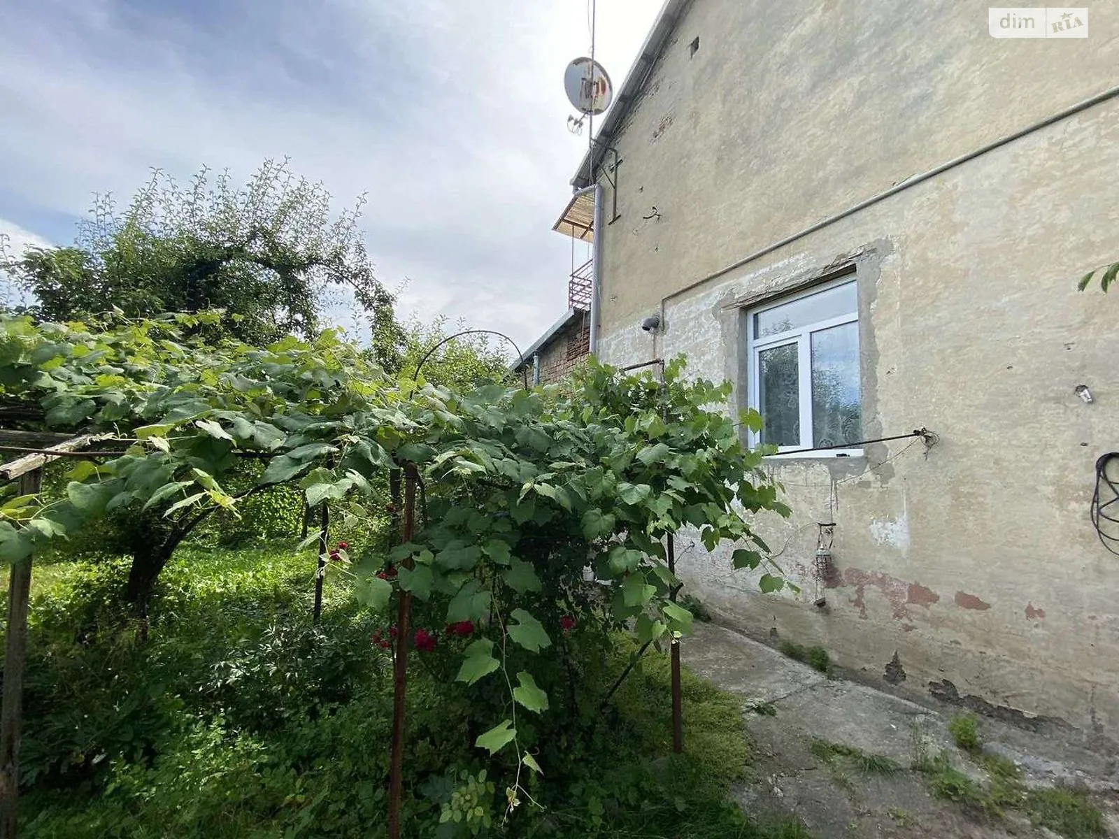 Продається 2-кімнатна квартира 41 кв. м у Коломиї, вул. Моцарта, 16 - фото 1