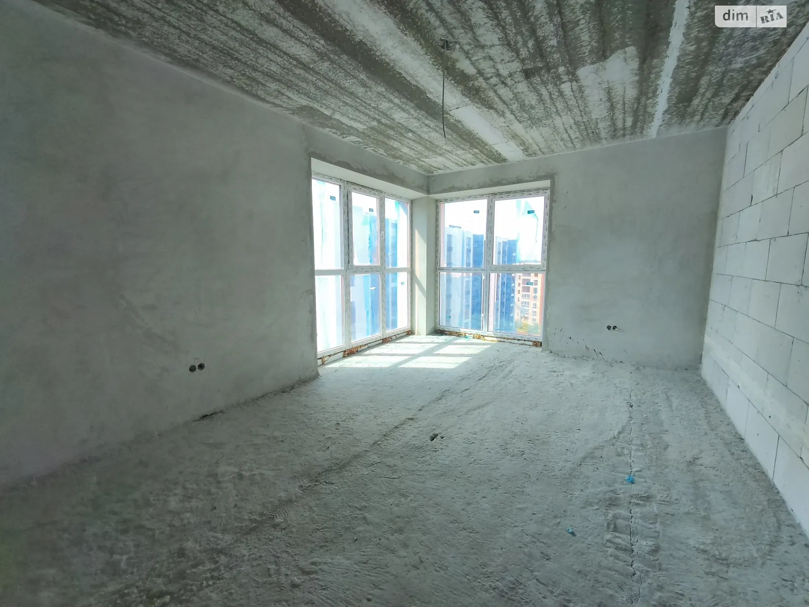 Продается 3-комнатная квартира 97 кв. м в Криховцах, цена: 70000 $ - фото 1