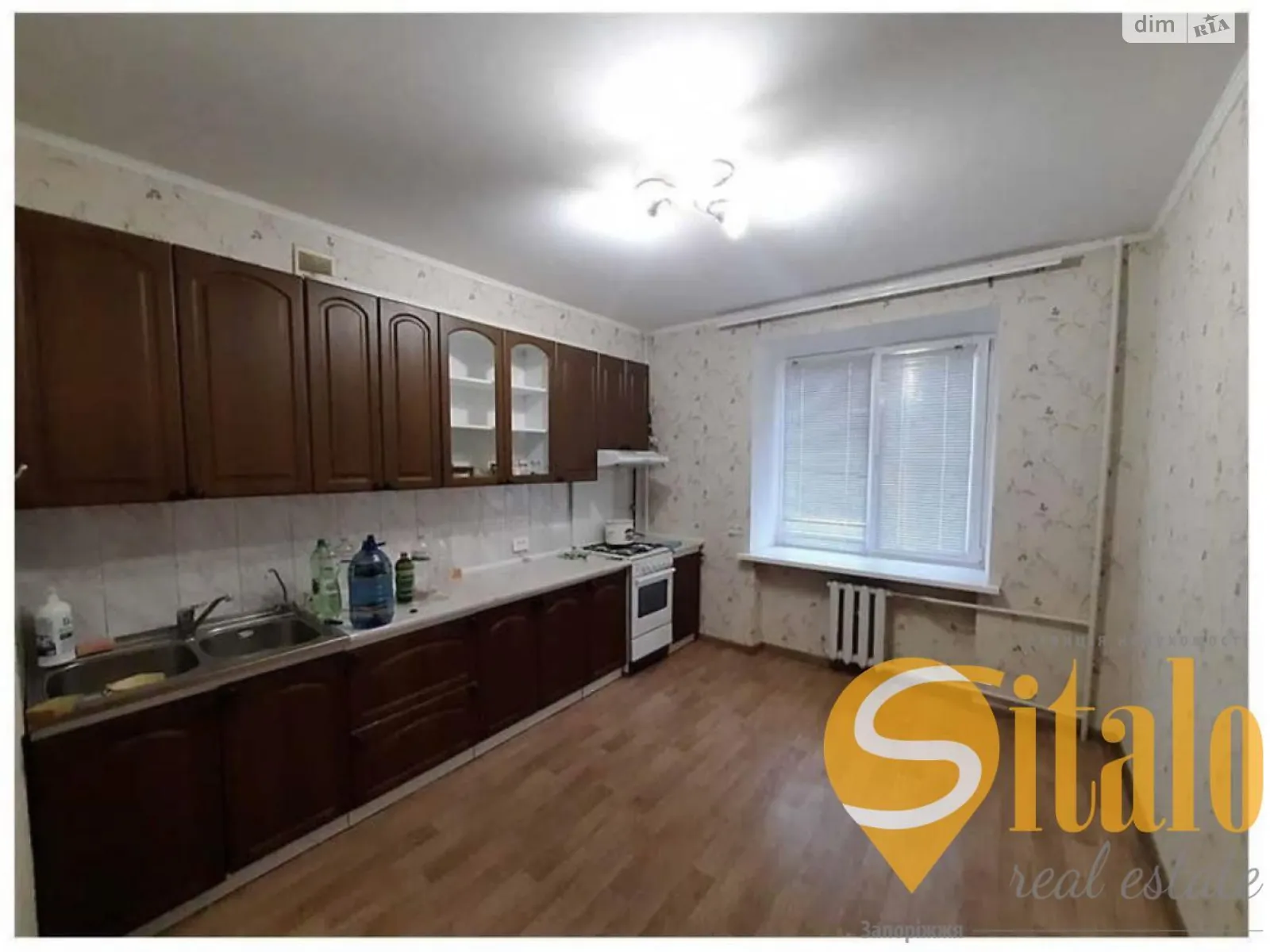 4-комнатная квартира 112 кв. м в Запорожье, ул. Немировича-Данченко - фото 1
