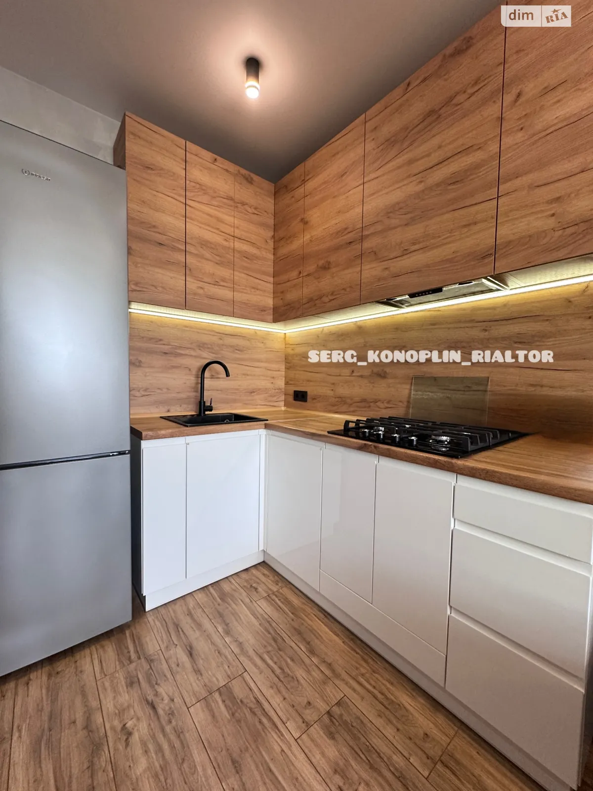Продается 1-комнатная квартира 46 кв. м в Слобожанском, цена: 60000 $ - фото 1