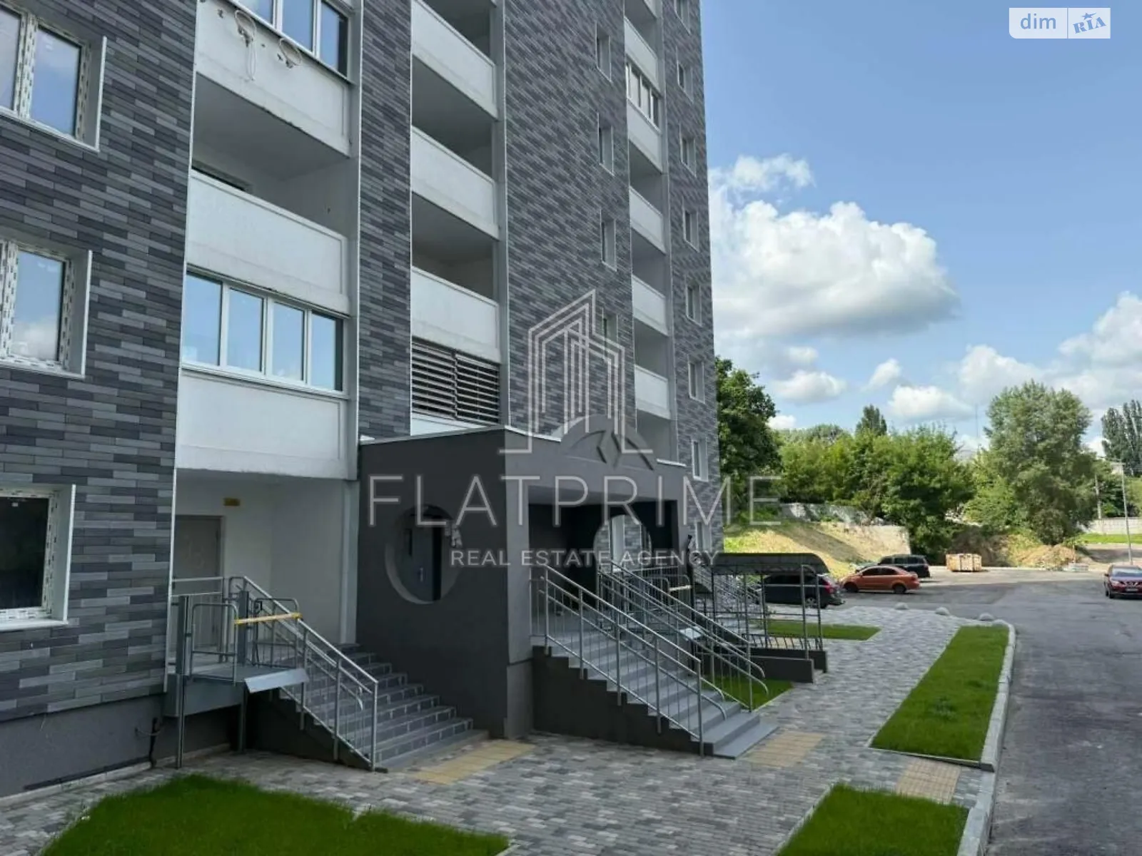 Продается 1-комнатная квартира 44 кв. м в Киеве, ул. Коноплянская, 22А - фото 1