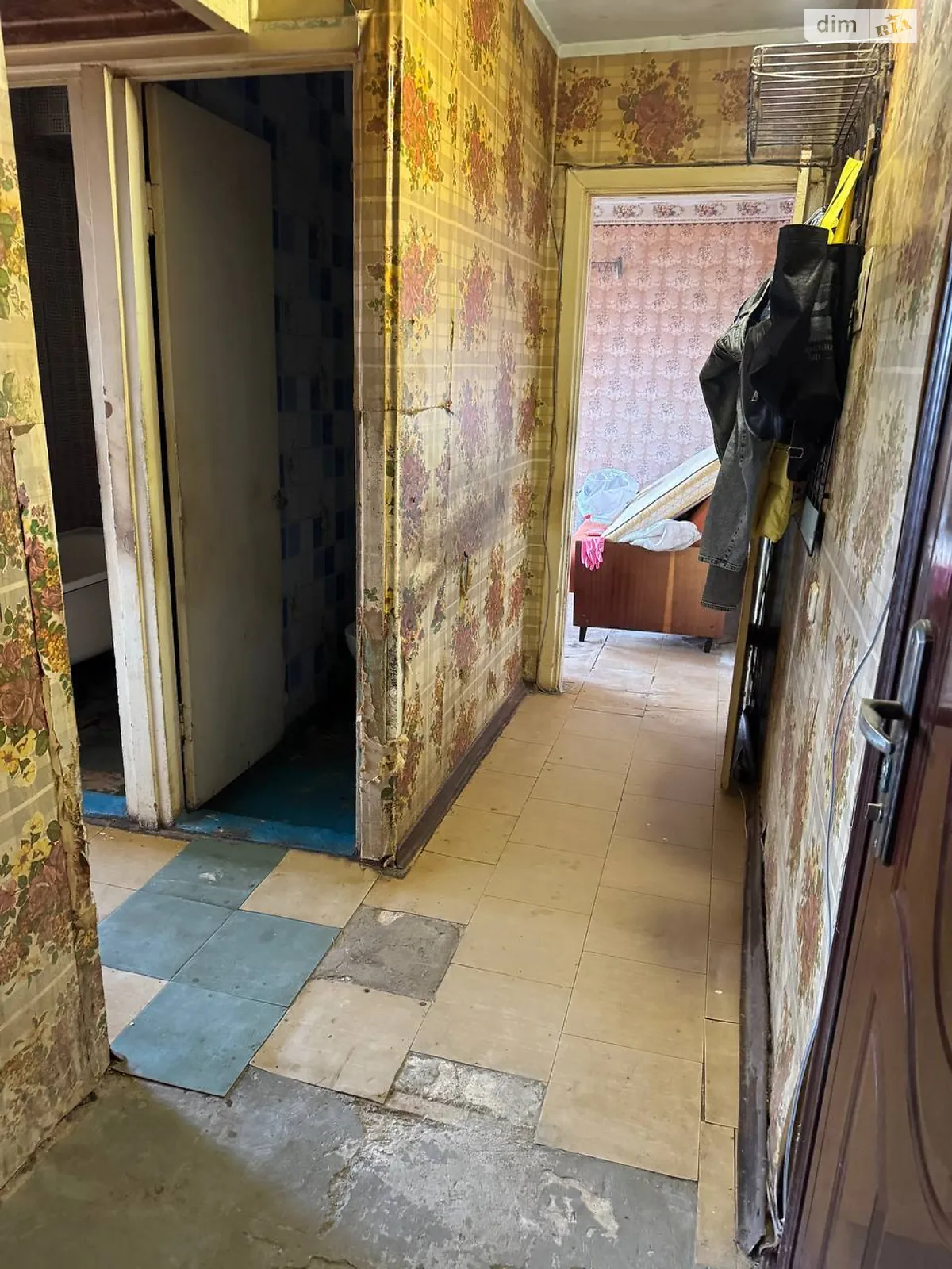 Продається 4-кімнатна квартира 60.7 кв. м у Кривому Розі, вул. вулиця Володимира Бизова, 1 - фото 1