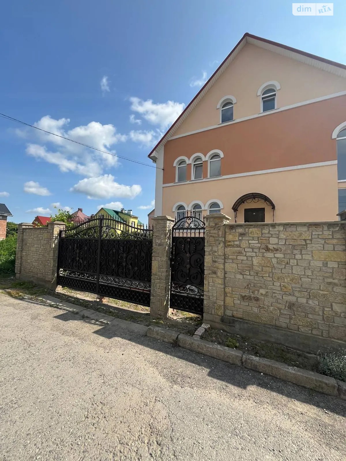 Продається будинок 2 поверховий 259.4 кв. м з мансардою, цена: 154000 $ - фото 1