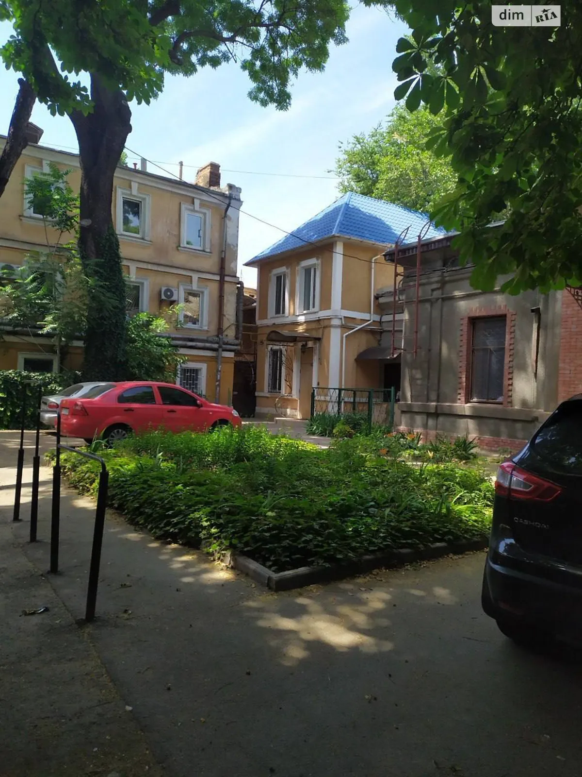 Продается 3-комнатная квартира 82 кв. м в Одессе, ул. Канатная - фото 1