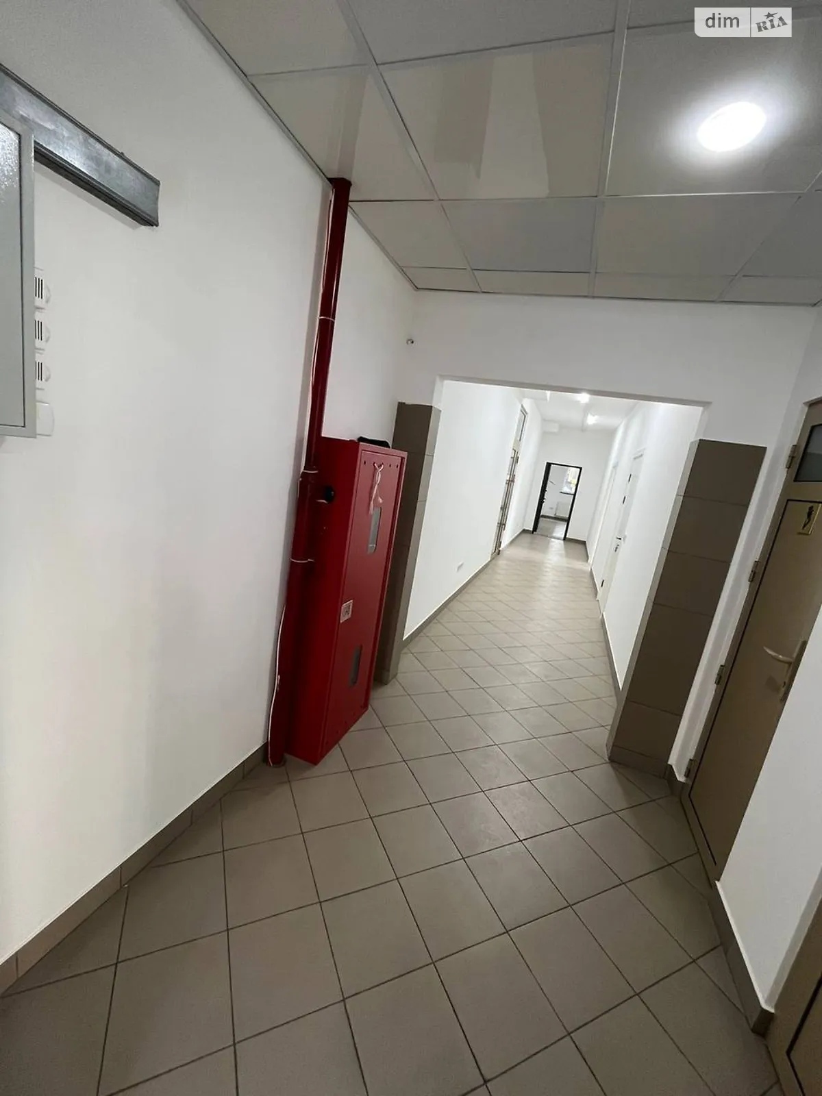 Сдается в аренду офис 350 кв. м в бизнес-центре, цена: 70000 грн - фото 1