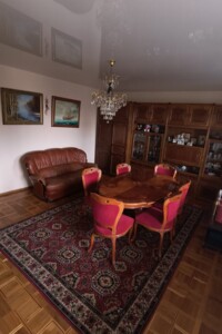 Продаж квартири, Харків, р‑н. Центр, ст.м. Архітектора Бекетова, Садова (Чубаря) вулиця, буд. 1