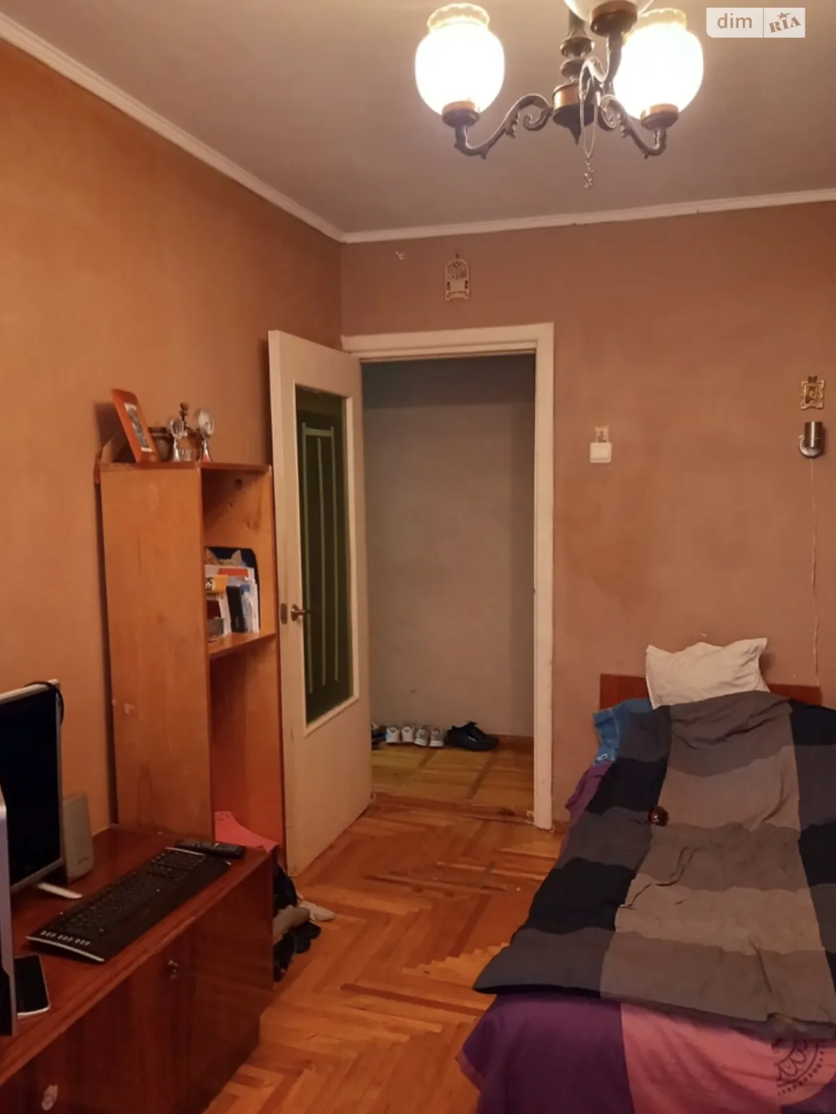 Продается 3-комнатная квартира 68 кв. м в Ужгороде, ул. Узкая, 89 - фото 1