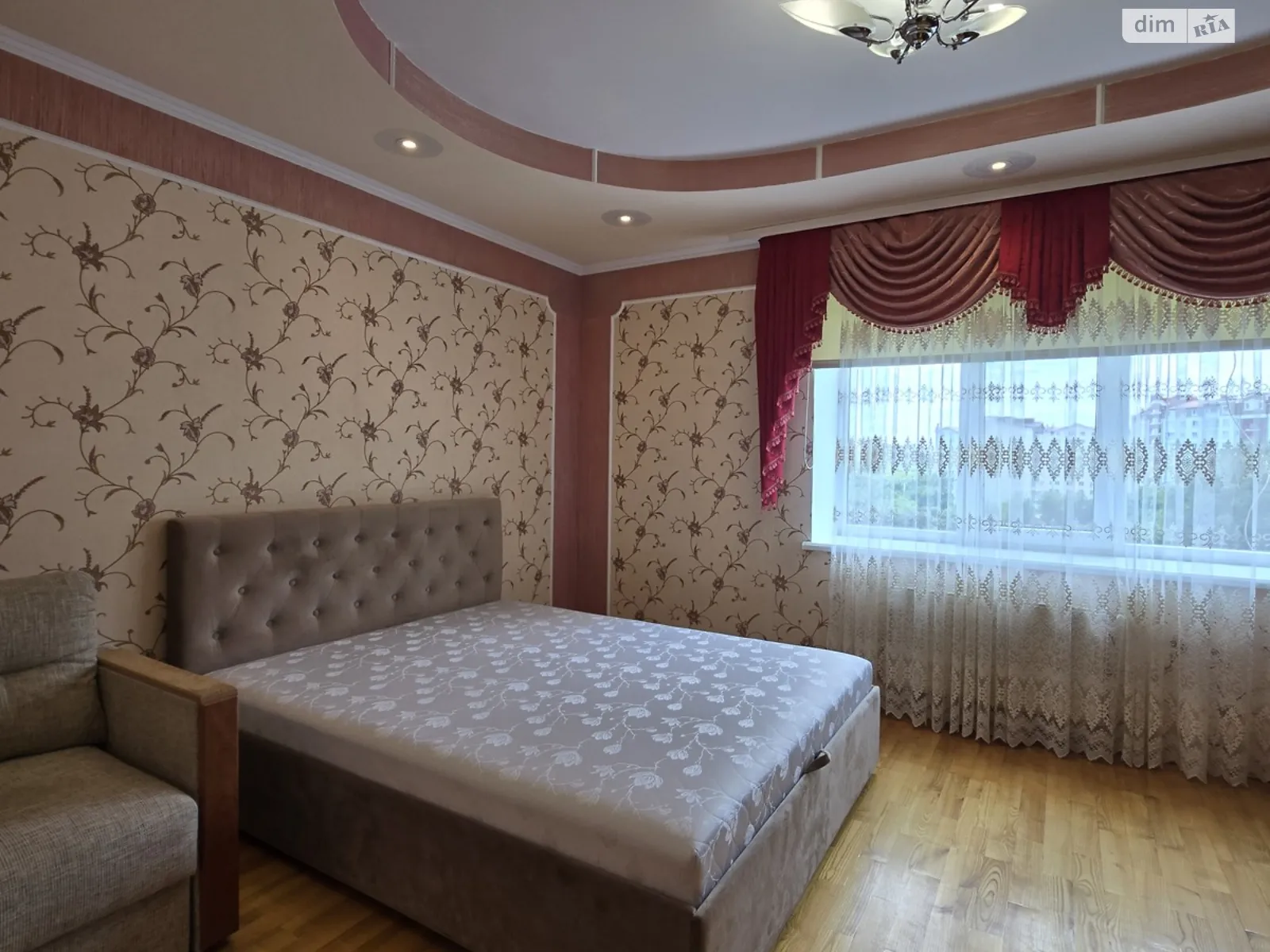 Продається 1-кімнатна квартира 49 кв. м у Івано-Франківську, цена: 50990 $ - фото 1