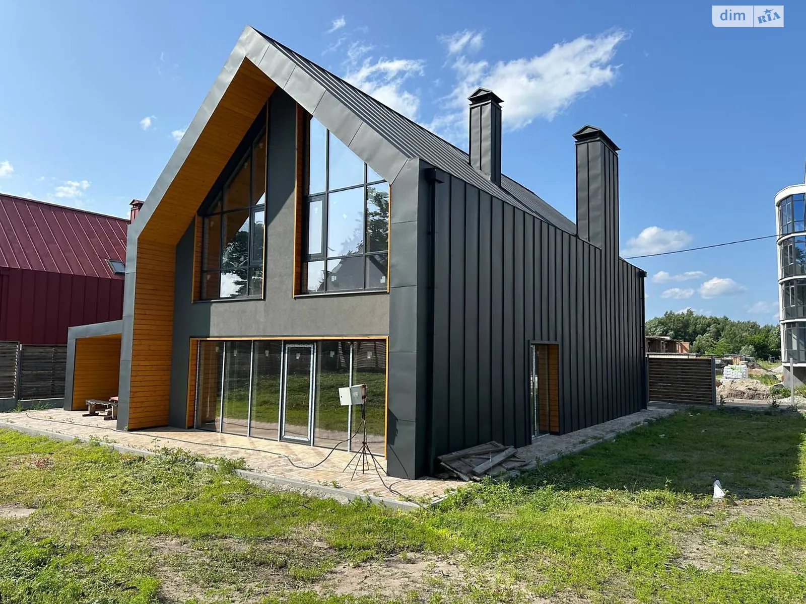 Продається будинок 2 поверховий 190 кв. м з каміном, цена: 190000 $ - фото 1