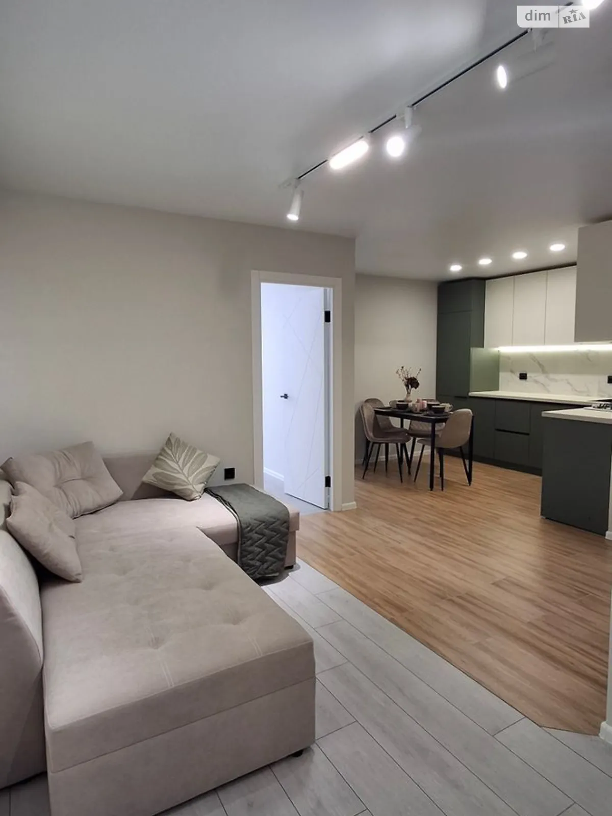3-комнатная квартира 80 кв. м в Тернополе, цена: 85000 $ - фото 1