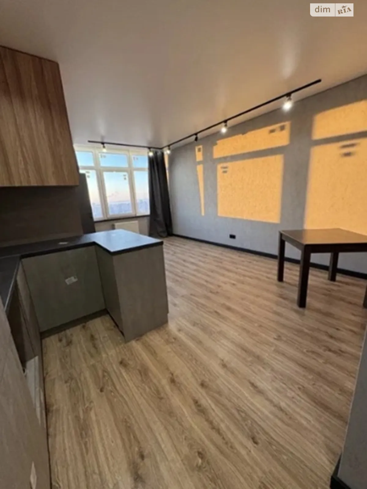 Продается 1-комнатная квартира 43.2 кв. м в Крыжановка, цена: 48500 $ - фото 1