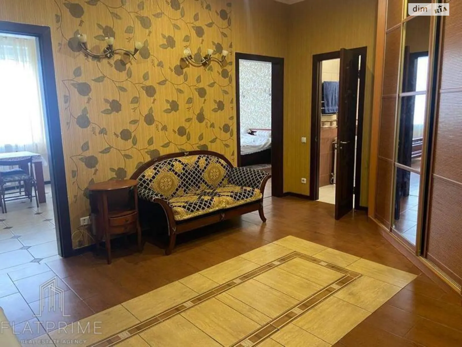Продается 2-комнатная квартира 90 кв. м в Киеве, ул. Урловская, 16/37 - фото 1