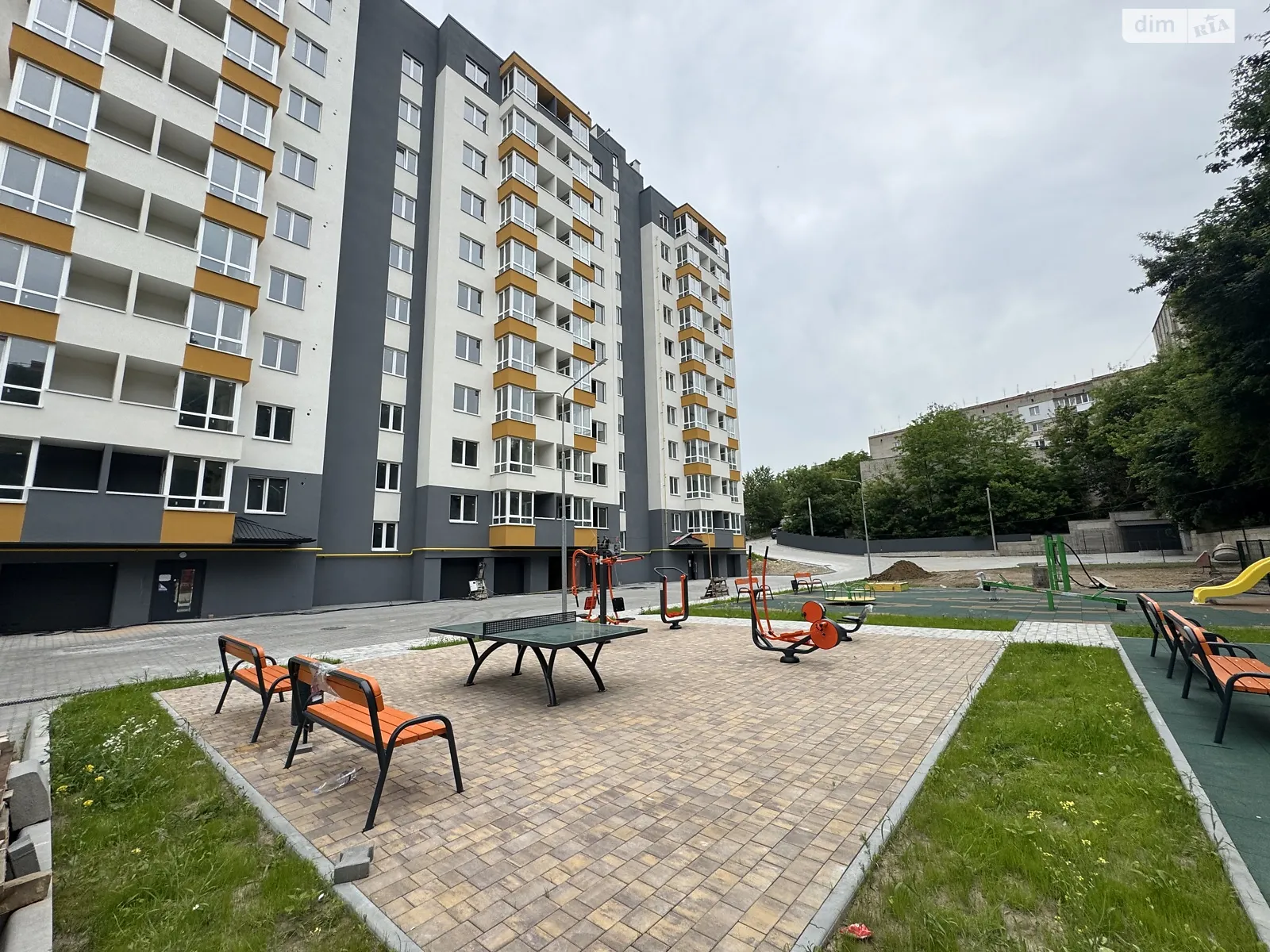 Продается 1-комнатная квартира 44 кв. м в Виннице, ул. Костя Широцкого, 5А - фото 1