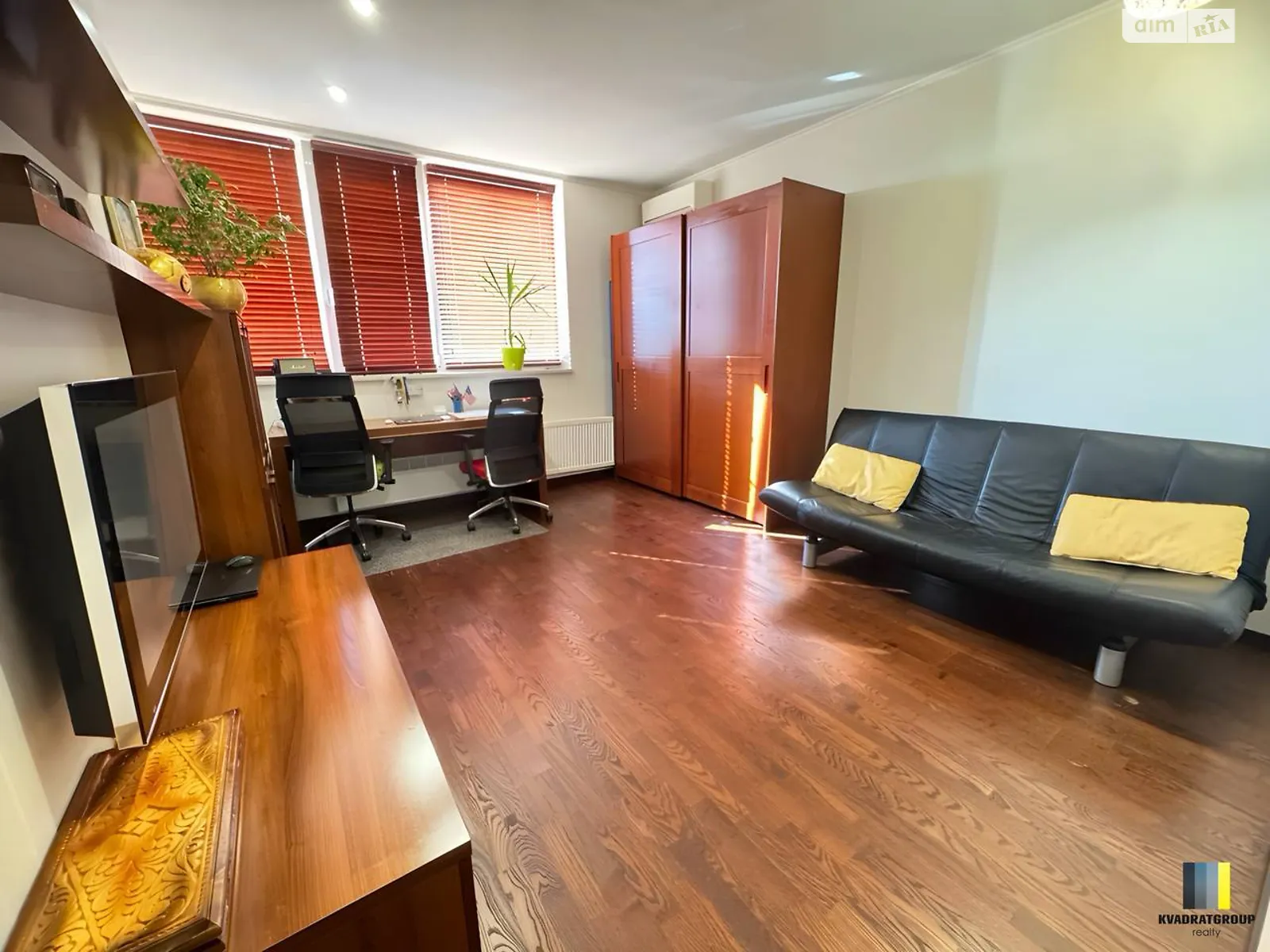 Продається 2-кімнатна квартира 118.1 кв. м у Дніпрі, цена: 145000 $ - фото 1