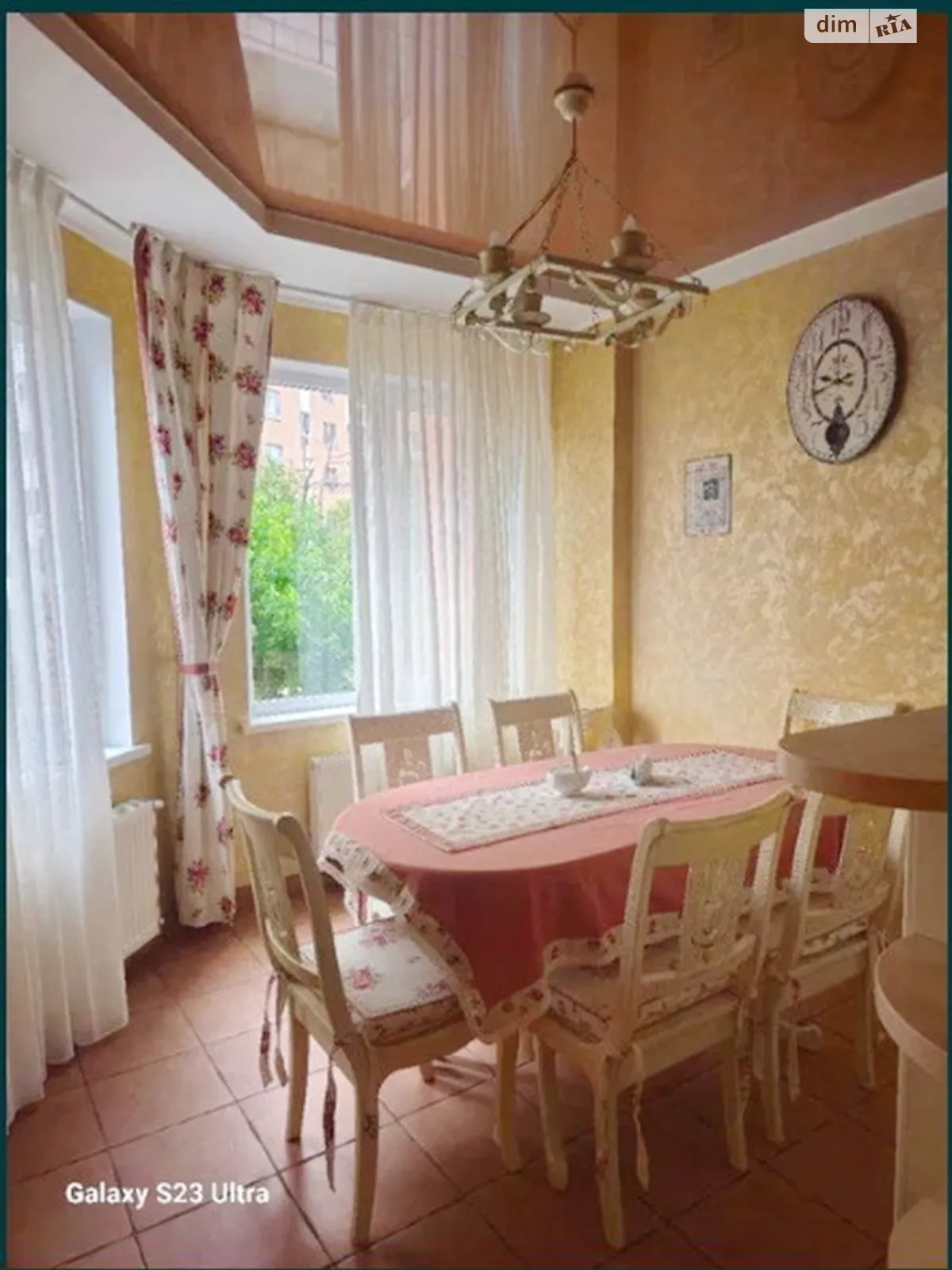 Продається 3-кімнатна квартира 88 кв. м у Одесі, мас. Радужний, 8Б - фото 1