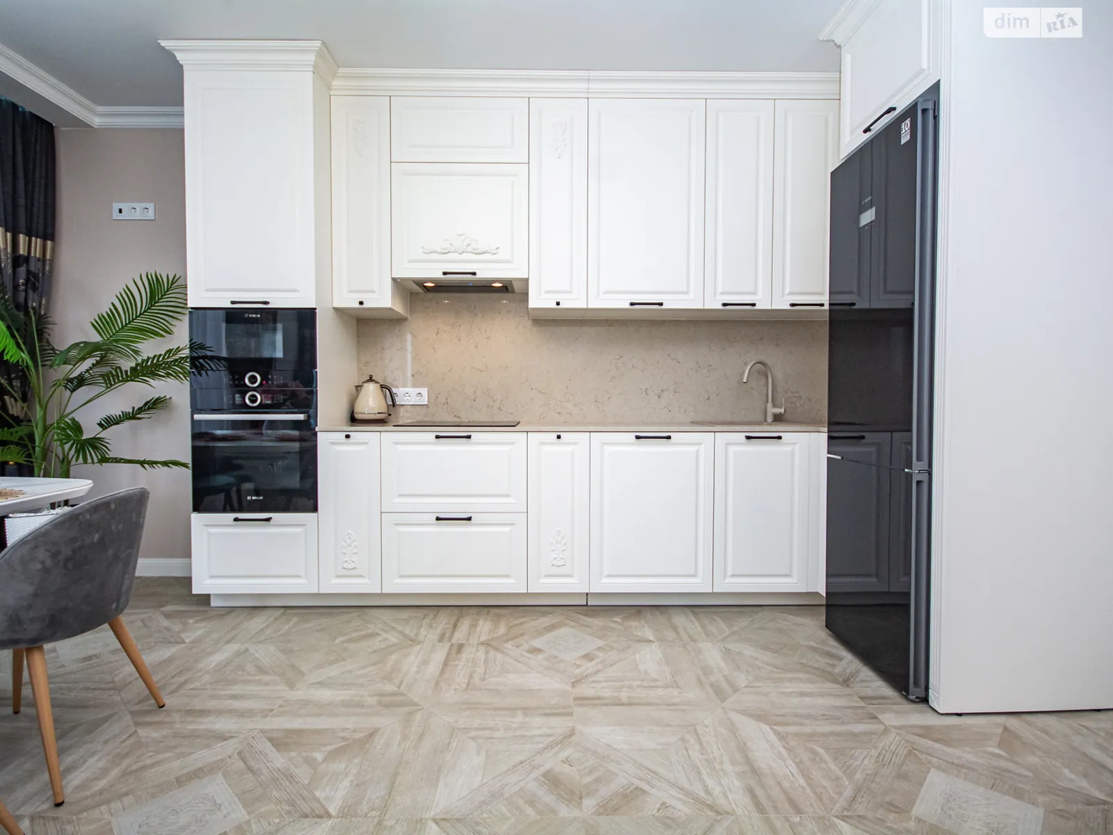 Продается 2-комнатная квартира 70 кв. м в Киеве, наб. Днепровская, 20А - фото 1