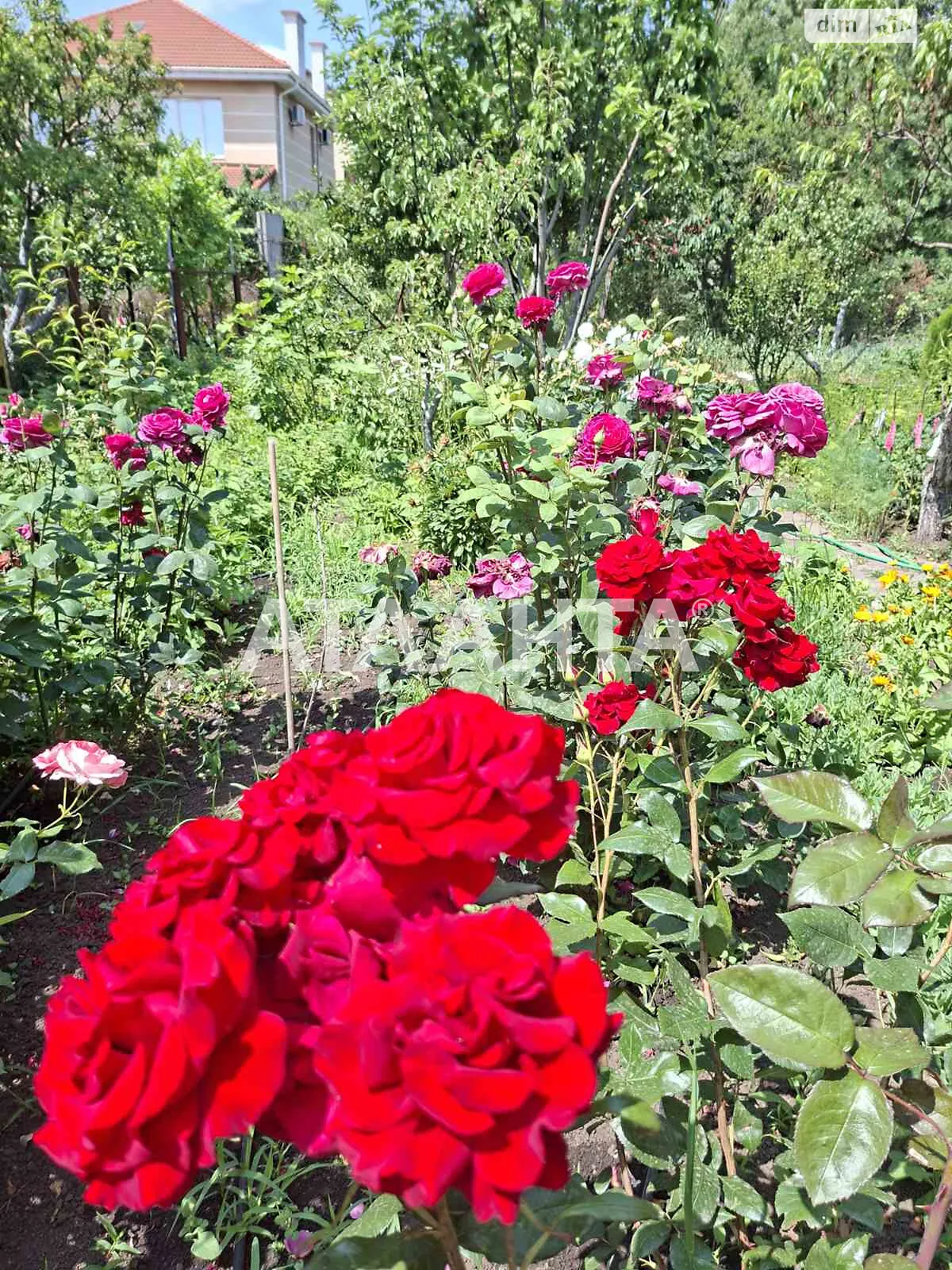 Продается дом на 2 этажа 140.1 кв. м с камином, цена: 115000 $ - фото 1