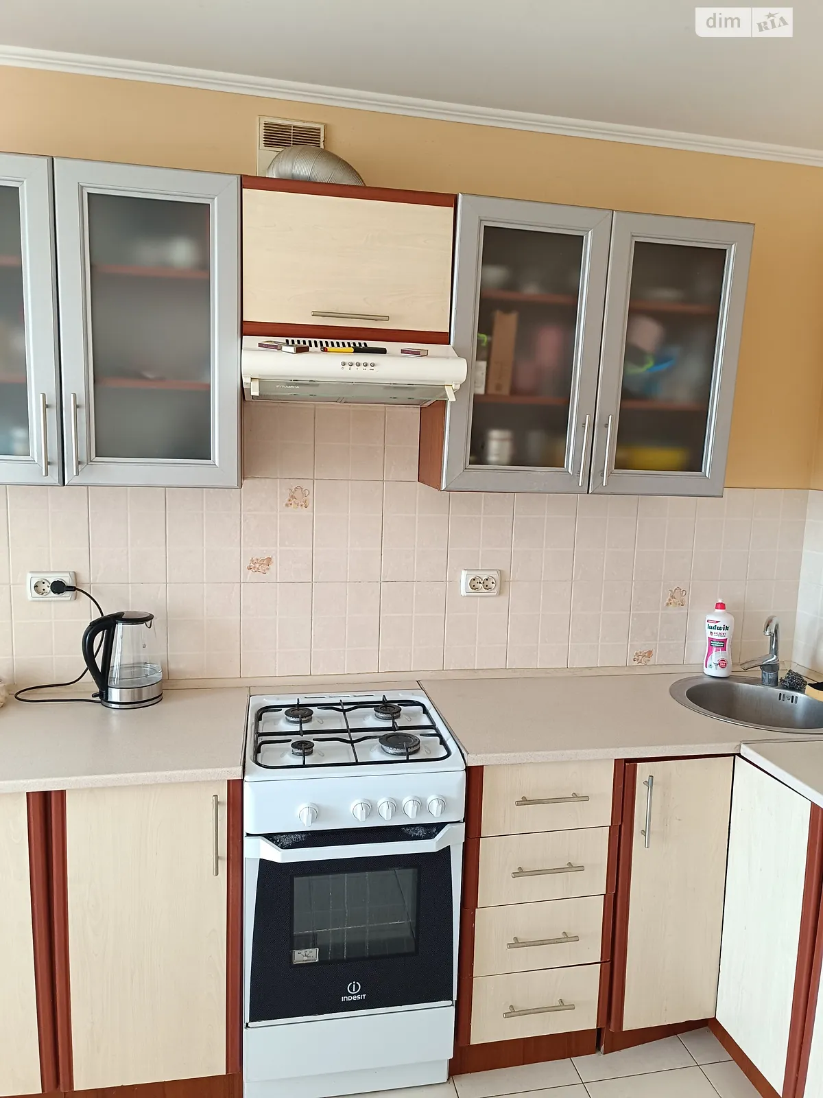 3-кімнатна квартира 90 кв. м у Тернополі, вул. Бережанська - фото 1