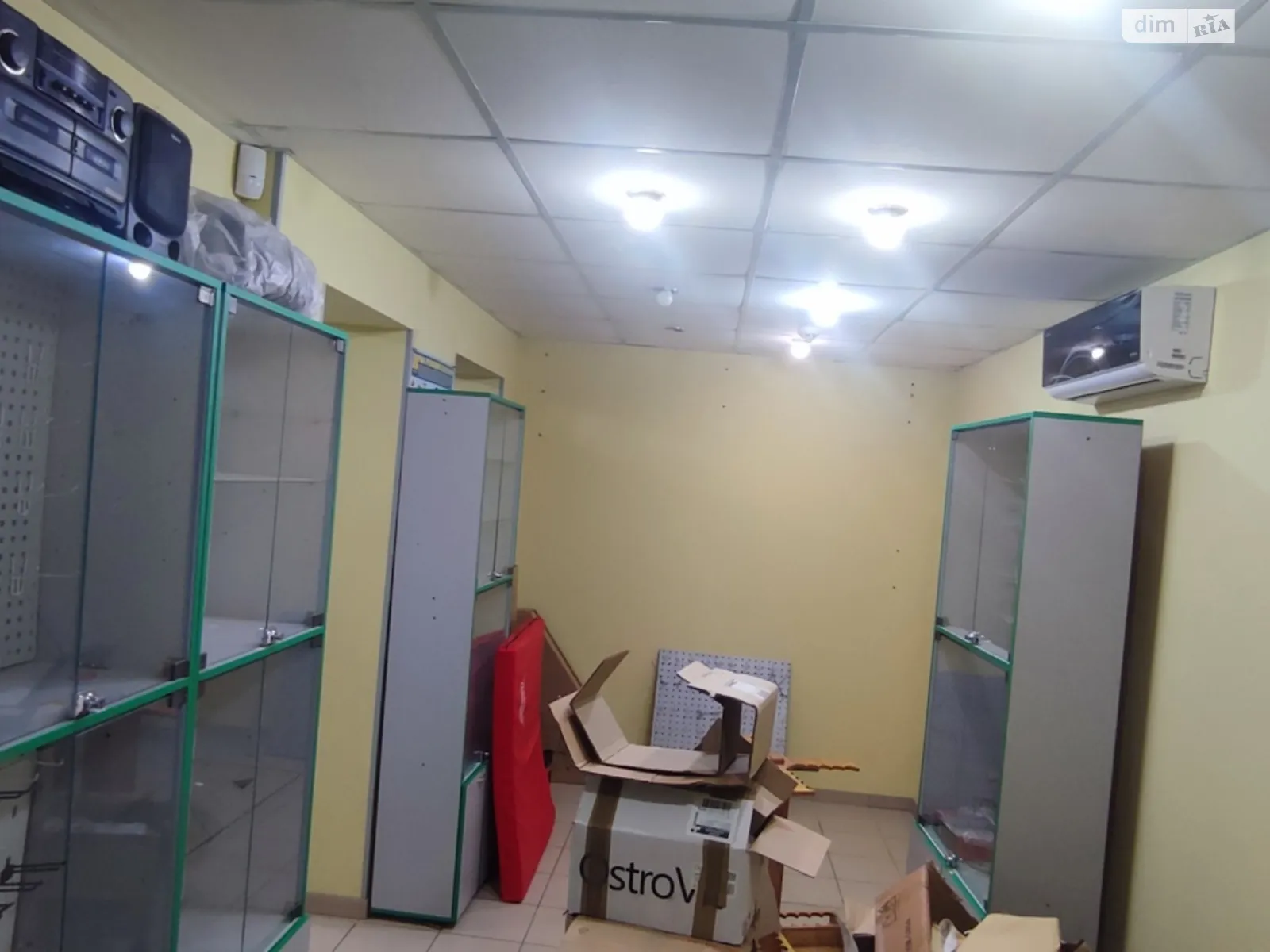 Сдается в аренду объект сферы услуг 34 кв. м в 9-этажном здании, цена: 11000 грн - фото 1