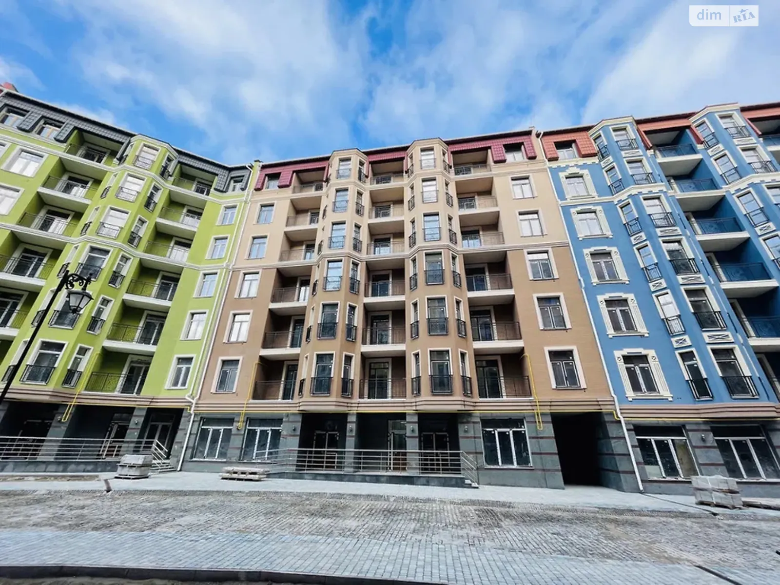 Продается 2-комнатная квартира 70.2 кв. м в Киеве, ул. Дегтярная, 20А - фото 1