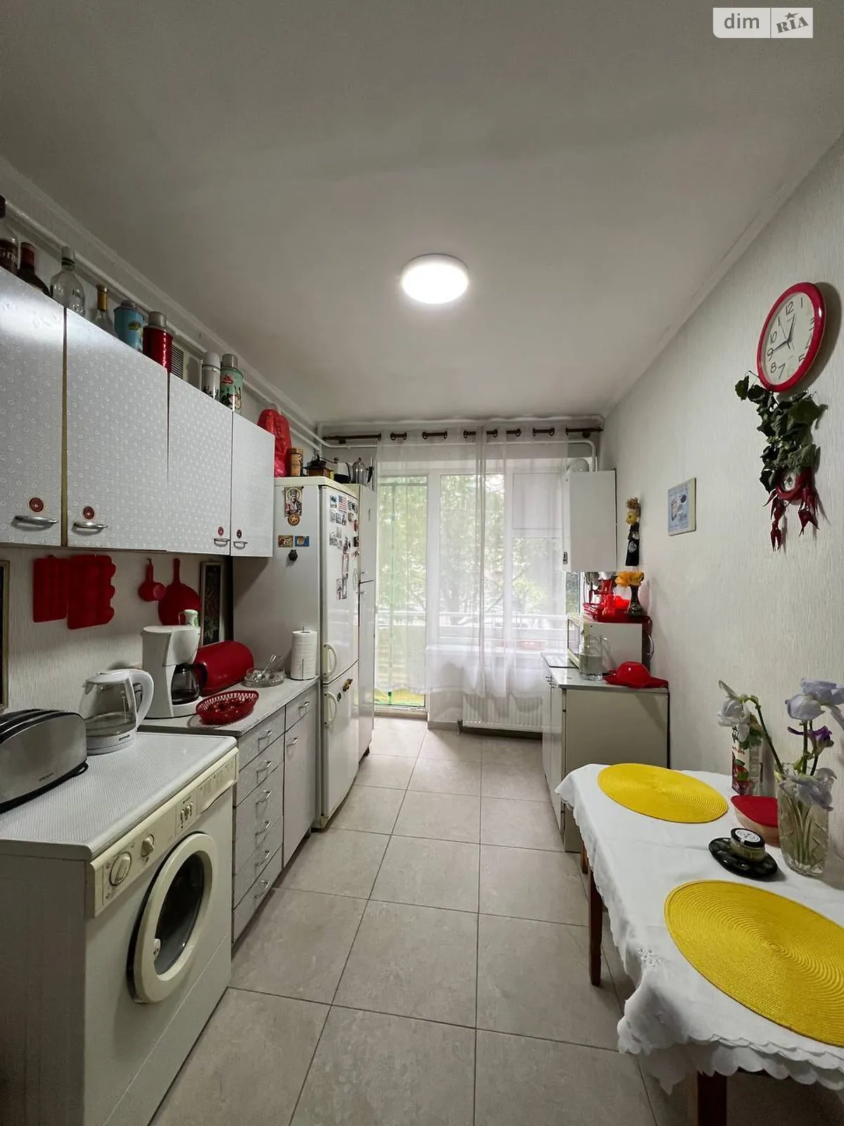 Продається 3-кімнатна квартира 72 кв. м у Івано-Франківську, вул. Франка Івана - фото 1