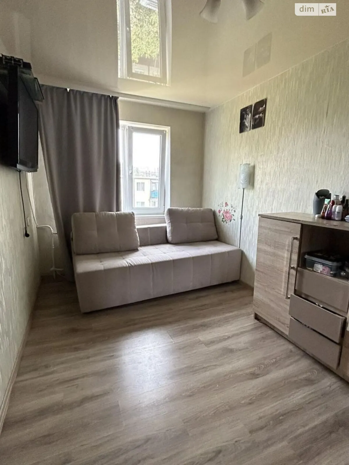 Продається 3-кімнатна квартира 56.9 кв. м у Дніпрі, цена: 39500 $ - фото 1