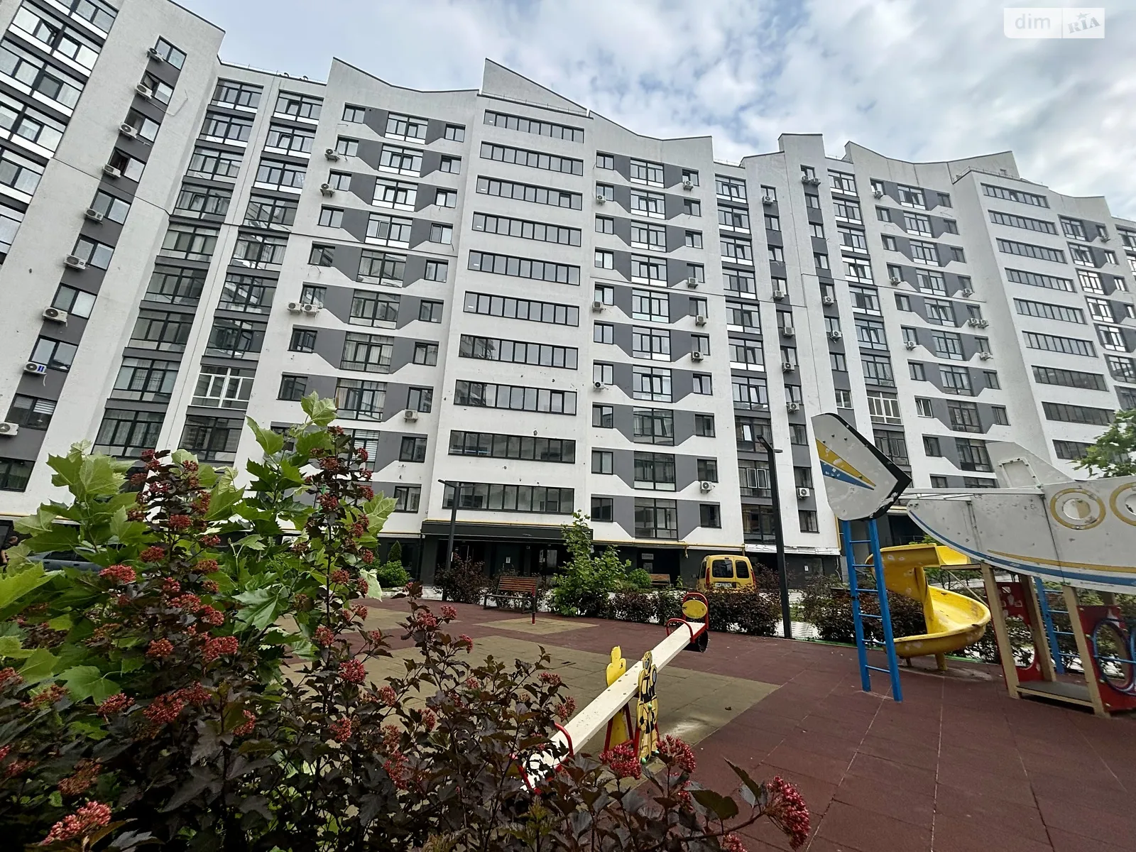Продається 1-кімнатна квартира 45 кв. м у Гостомелі, вул. Мисливська, 24 - фото 1