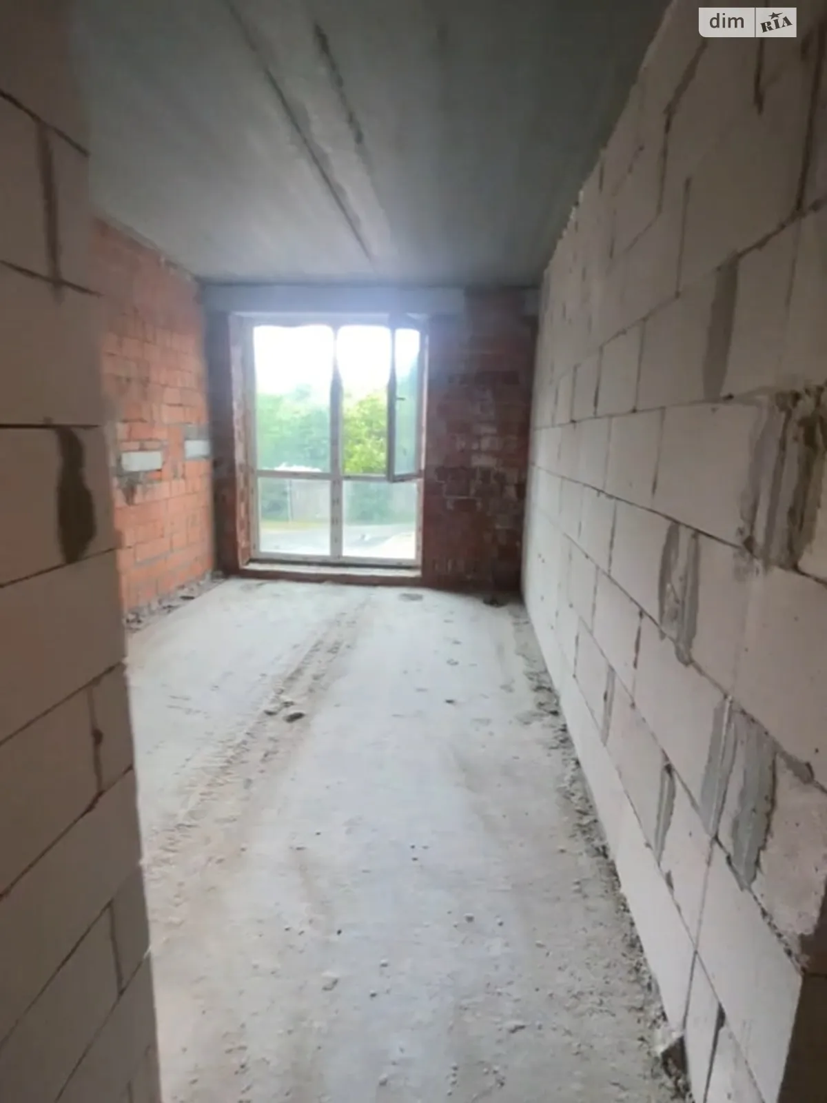 Продается 1-комнатная квартира 28 кв. м в Ирпене, ул. Академика Ромоданова(Толстого), 19 - фото 1