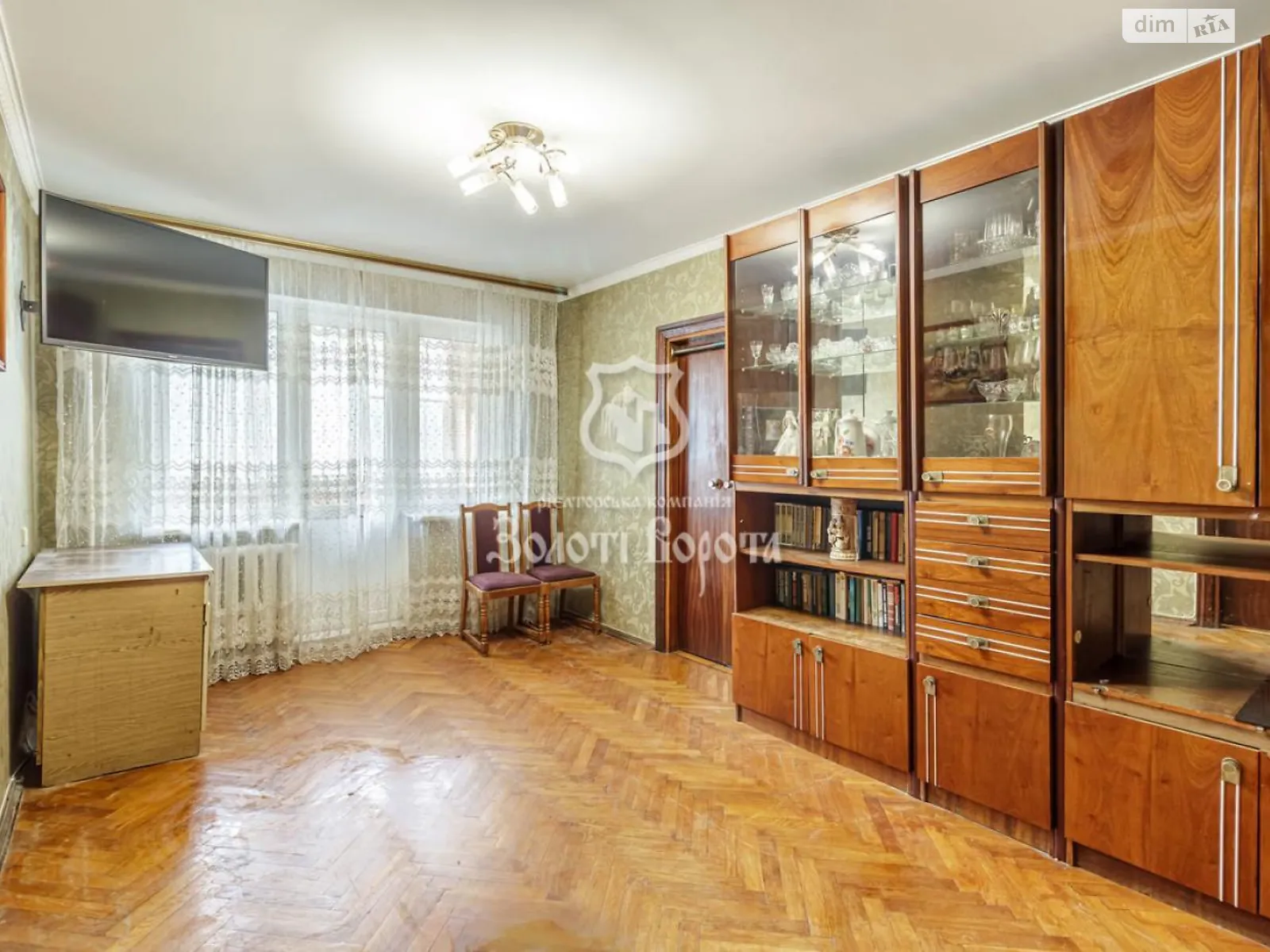 Продается 2-комнатная квартира 46 кв. м в Киеве, ул. Мрии(Академика Туполева), 15В - фото 1