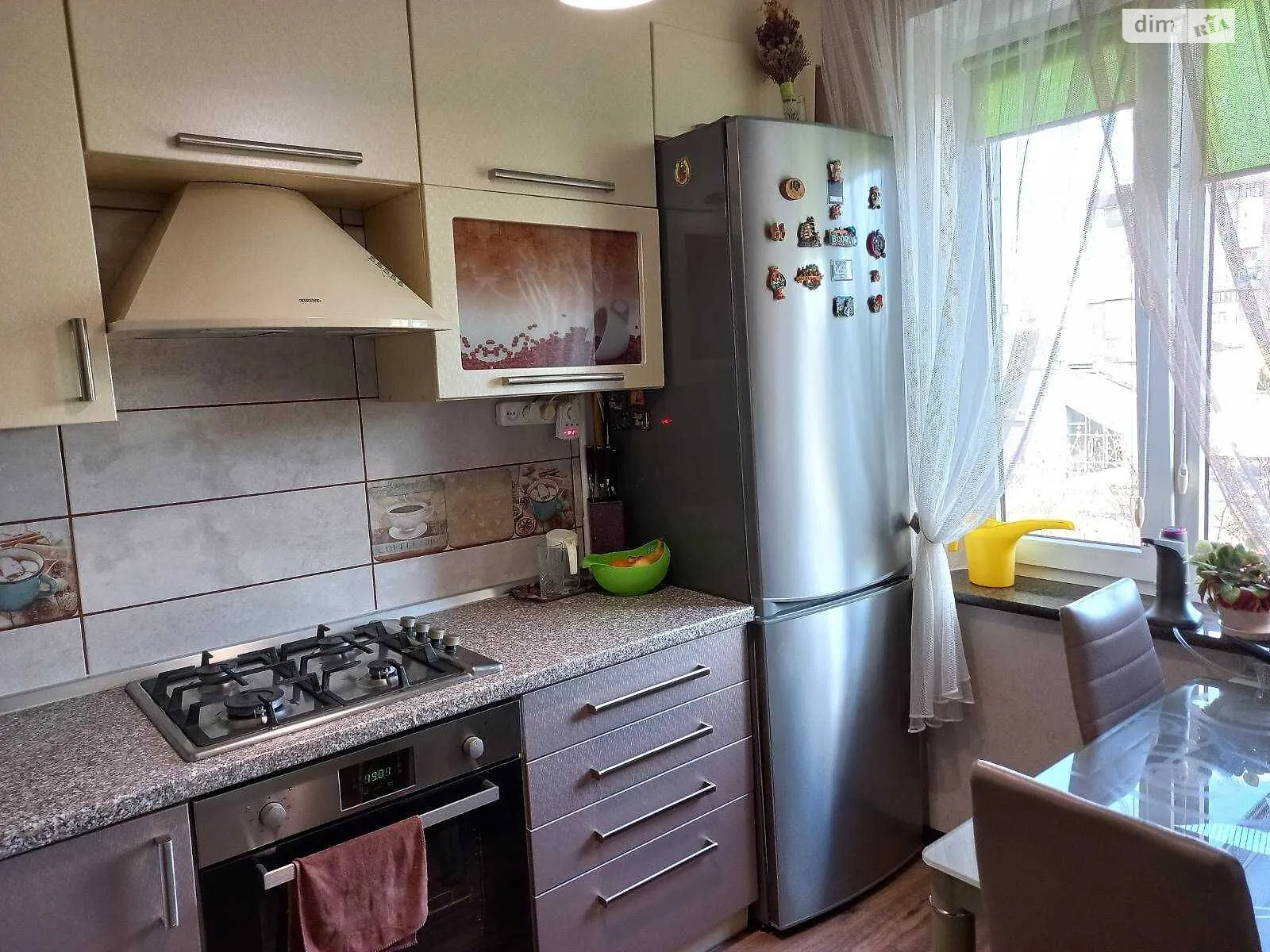 Продается 2-комнатная квартира 49 кв. м в Ровно, ул. Волынской Дивизии, 11 - фото 1