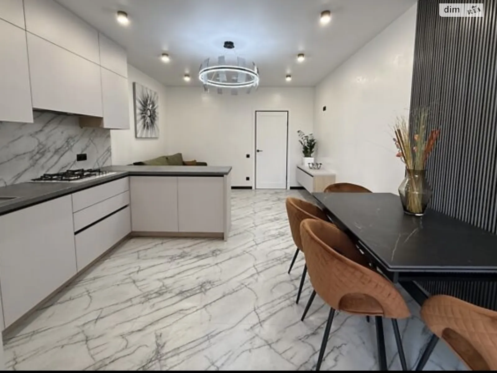 Продається 2-кімнатна квартира 85.5 кв. м у Хмельницькому, цена: 115500 $ - фото 1