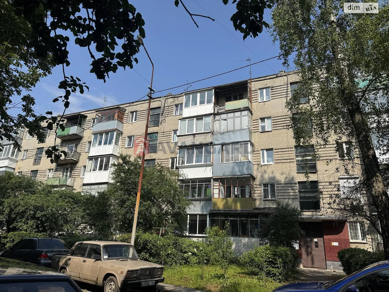 Продається 2-кімнатна квартира 45 кв. м у Львові, вул. Володимира Великого, 15 - фото 1