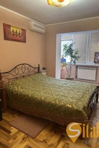 Сниму квартиру в Запорожье долгосрочно