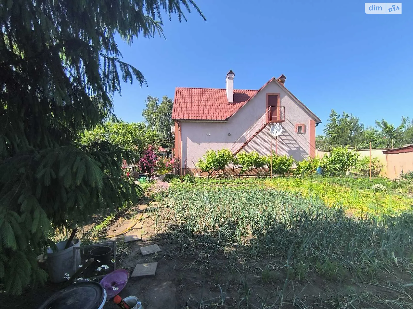 Продается одноэтажный дом 71 кв. м с камином, цена: 150000 $ - фото 1