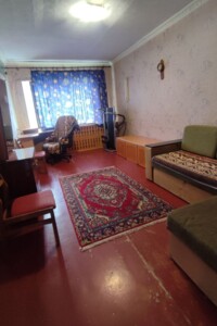 Сниму квартиру в Желтых Водах долгосрочно