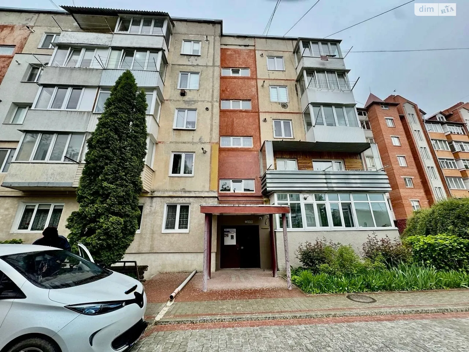 Продается 1-комнатная квартира 35.4 кв. м в Черткове, ул. Независимости - фото 1