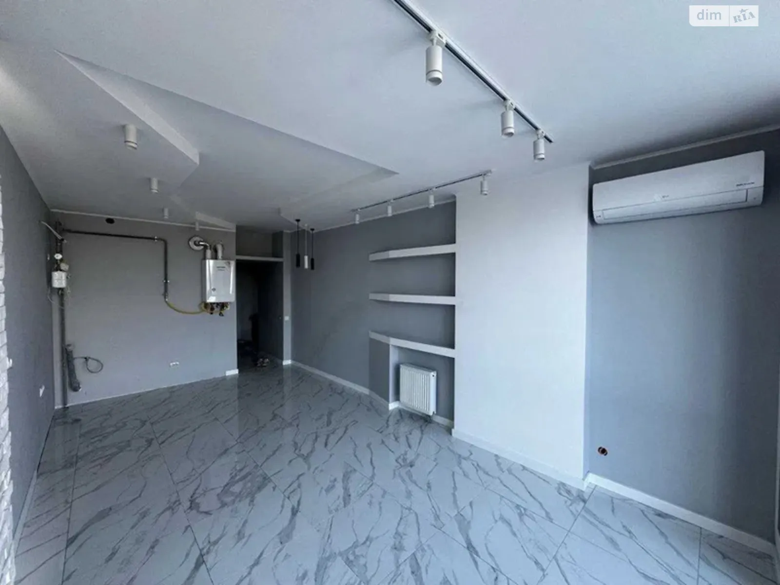 Продается 1-комнатная квартира 56.67 кв. м в Киеве, ул. Олимпия Галика - фото 1