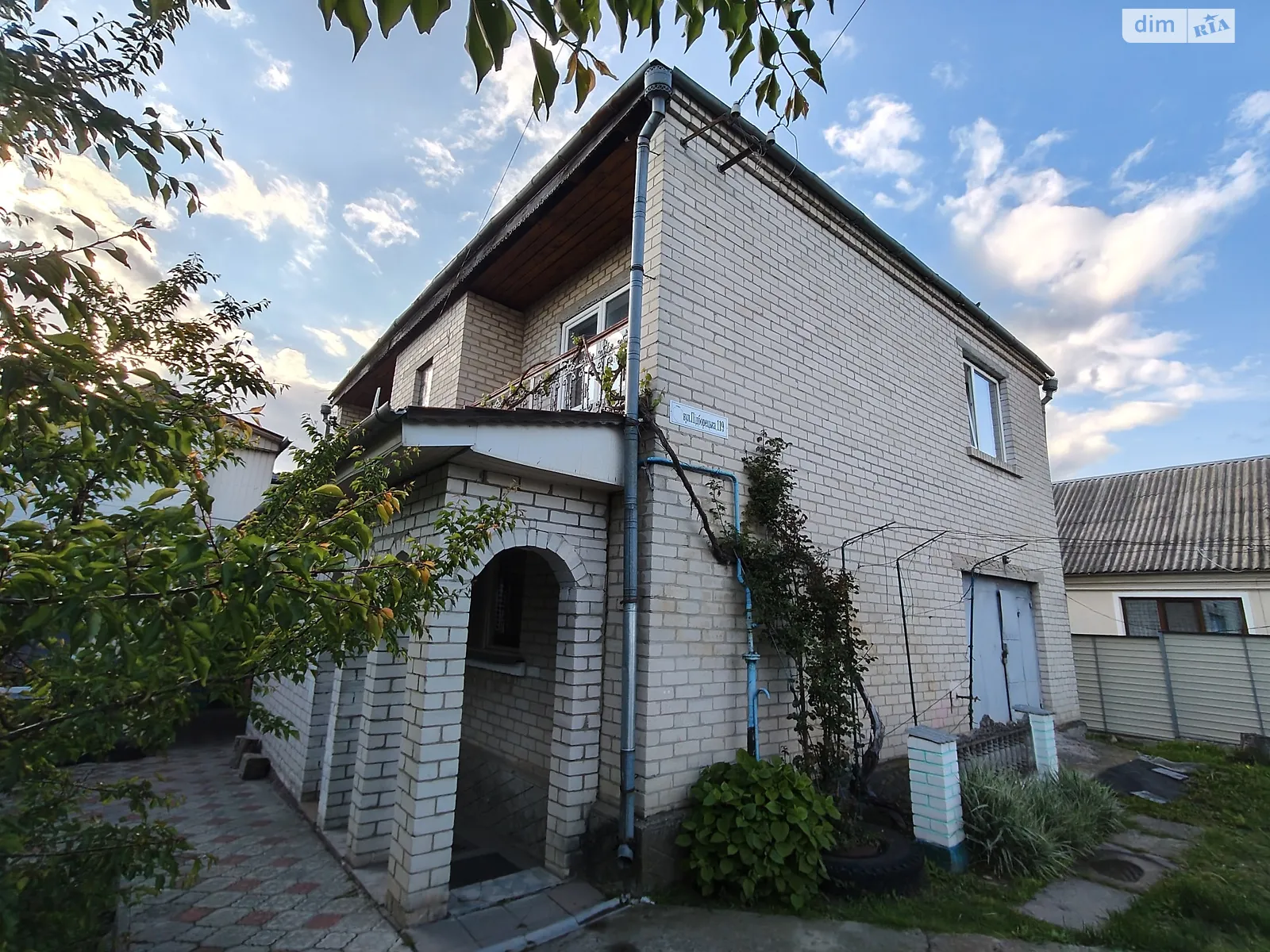Продается дом на 2 этажа 144.7 кв. м с террасой, цена: 59000 $ - фото 1