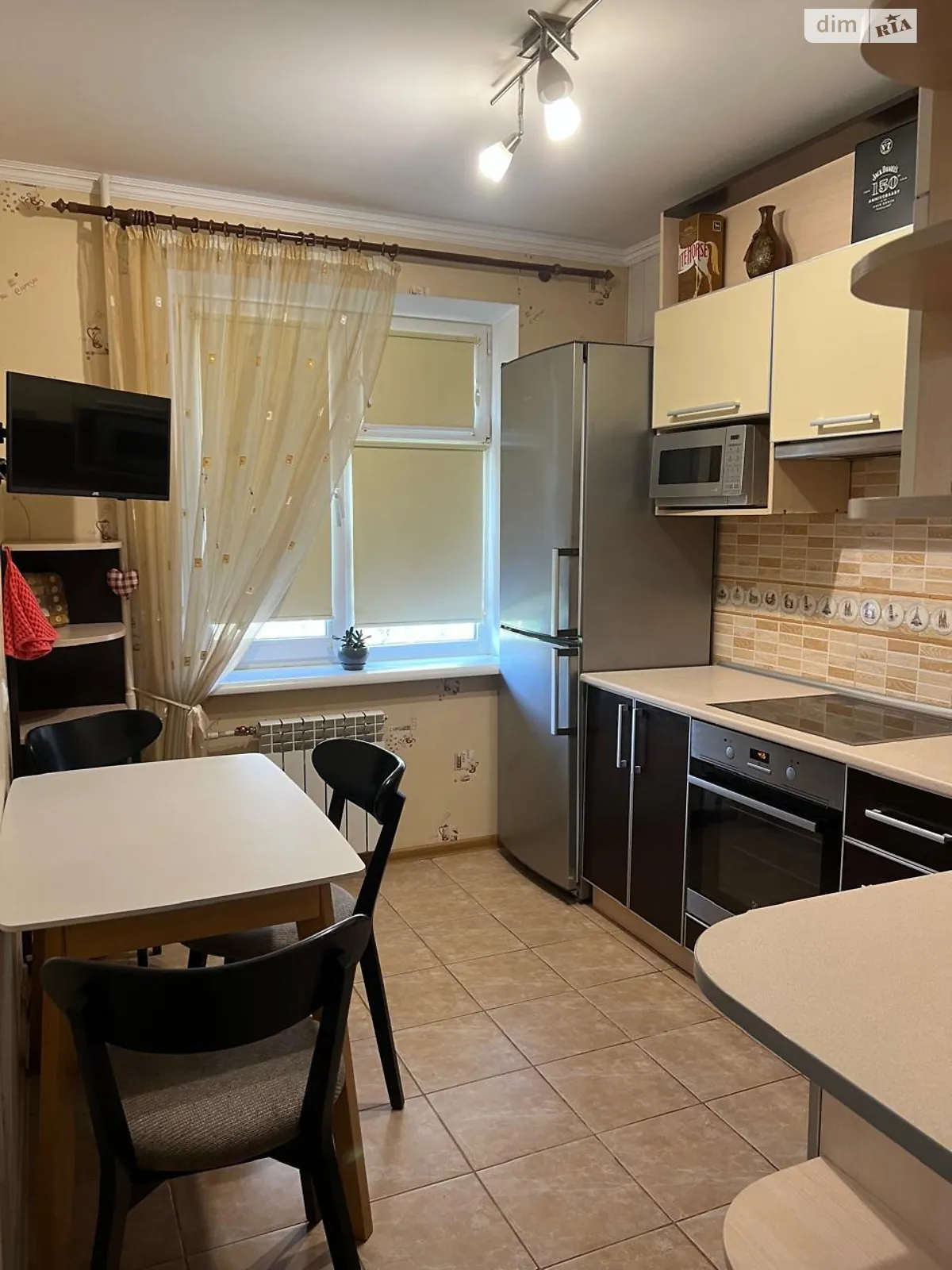 Продается 3-комнатная квартира 63 кв. м в Виннице, ул. Марии Литвиненко-Вольгемут - фото 1