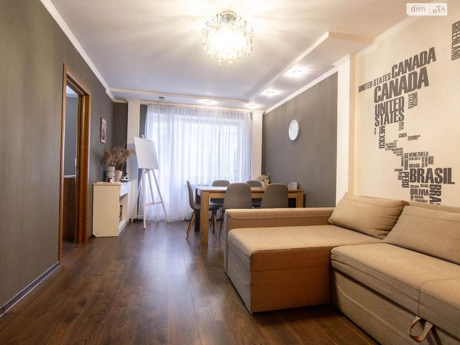 Продается 3-комнатная квартира 61.7 кв. м в Ровно, ул. Небесной Сотни - фото 1