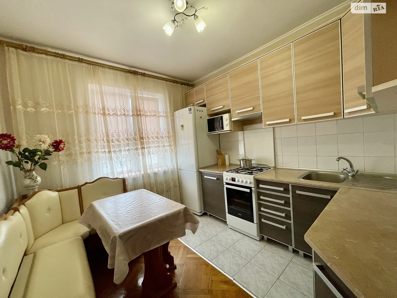 2-комнатная квартира 52 кв. м в Тернополе, бул. Вишневецкого Дмитрия - фото 1