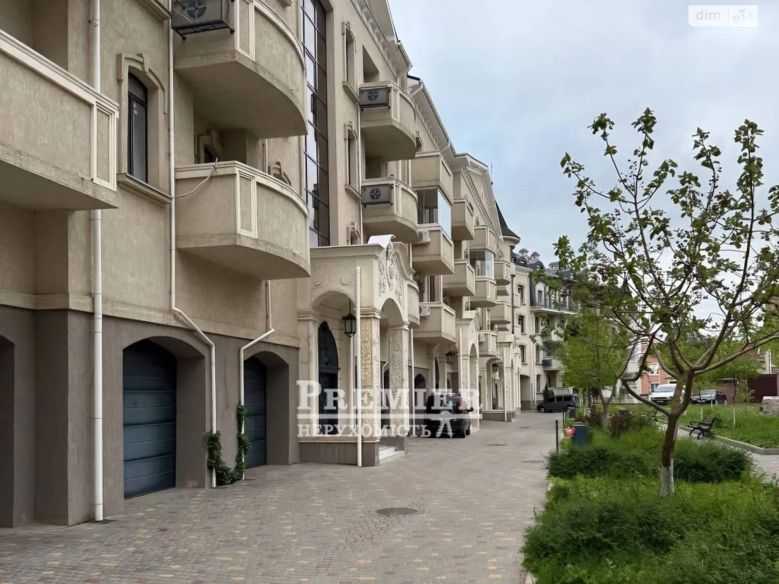 Продается 3-комнатная квартира 115 кв. м в Крыжановка, цена: 200000 $ - фото 1