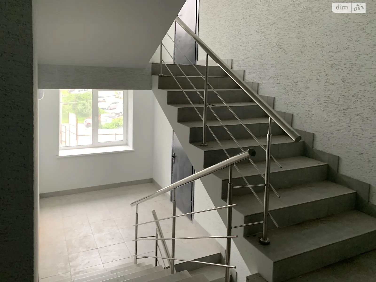 Продается 1-комнатная квартира 42 кв. м в Виннице, ул. Сергея Зулинского, 39 - фото 1