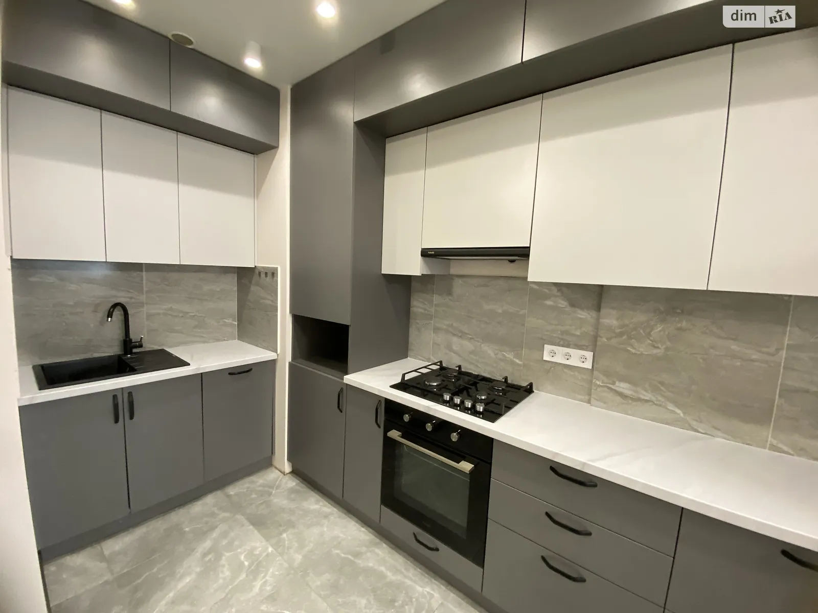 Продается 1-комнатная квартира 42.3 кв. м в Софиевской Борщаговке, цена: 66000 $ - фото 1