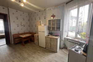 Долгосрочная аренда квартиры, Харьков, р‑н. Нагорный (Киевский), ст.м. Архитектора Бекетова, Дарвина улица, дом 1