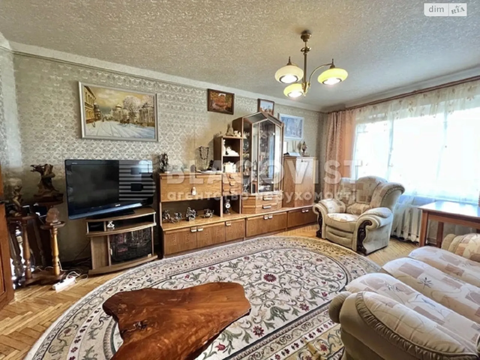 Продается 3-комнатная квартира 78 кв. м в Киеве, ул. Соломенская, 4/2 - фото 1