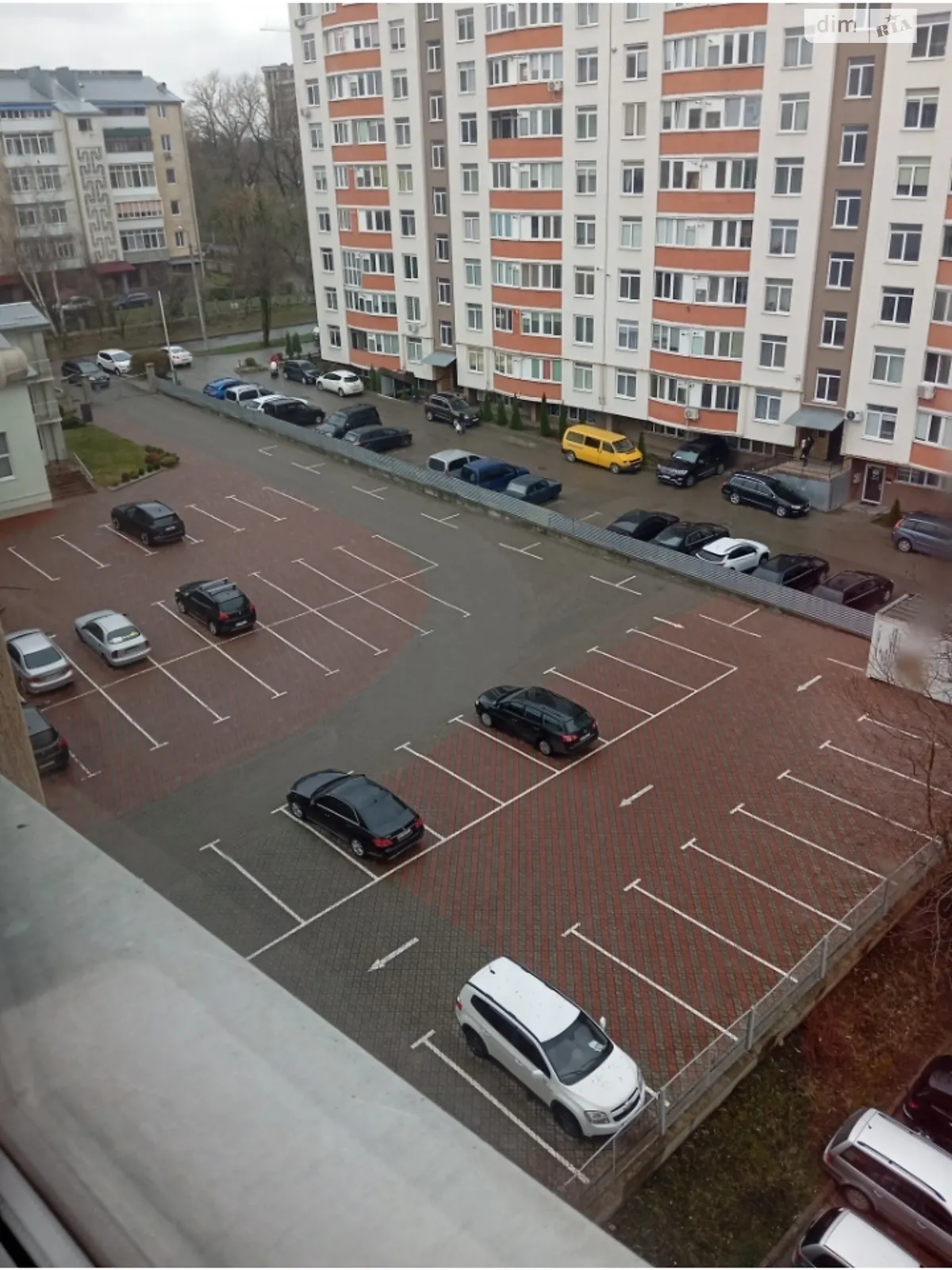 1-комнатная квартира 54 кв. м в Тернополе, ул. Сахарова Андрея Академика - фото 1