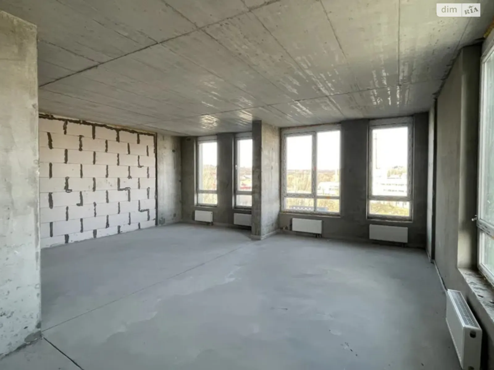 Продается 3-комнатная квартира 60 кв. м в Днепре, ул. Космическая, 5 - фото 1