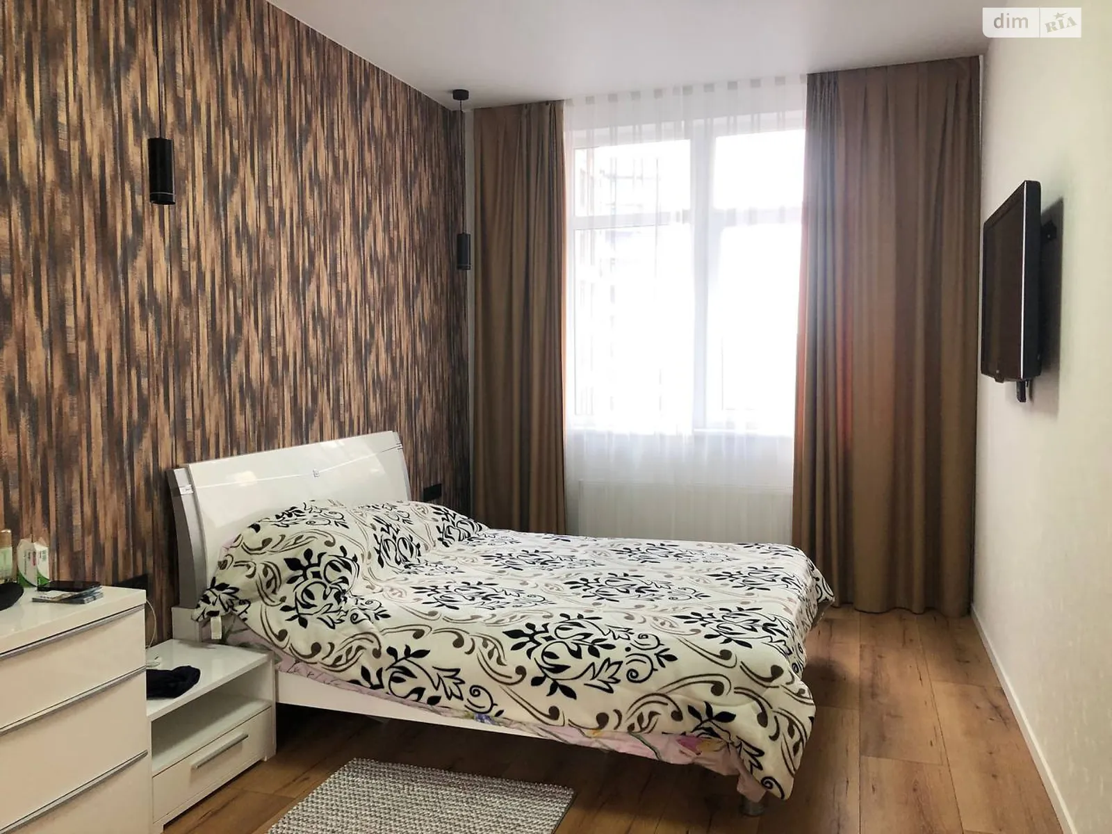 Продається 1-кімнатна квартира 39 кв. м у Одесі, пров. Курортний - фото 1