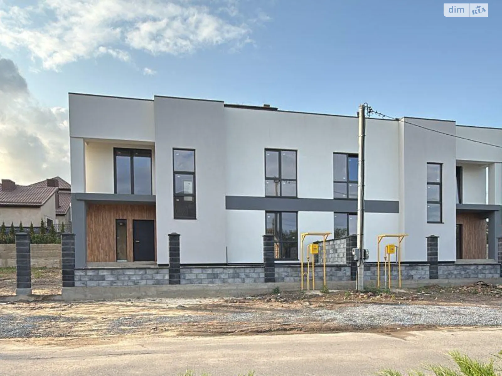 Продається будинок 2 поверховий 130 кв. м з балконом, цена: 95000 $ - фото 1